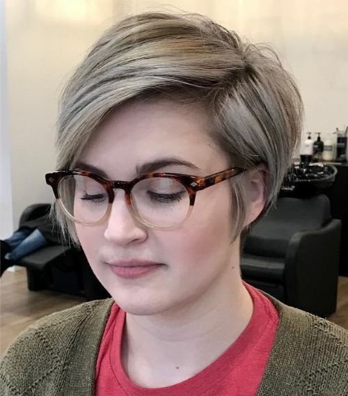 Tapered Pixie for a Round Face with Glasses